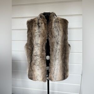 Women's Faux Fur Vest
